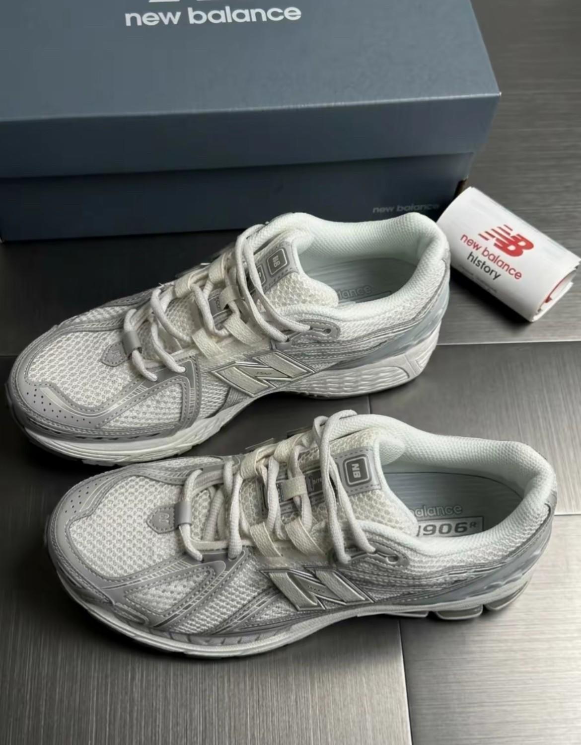 终于拥有这双银白跑鞋啦!实物好绝👟